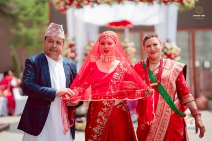 महेश बस्नेतकी छोरीको विवाहमा सार्वजनिक सडक बन्द !