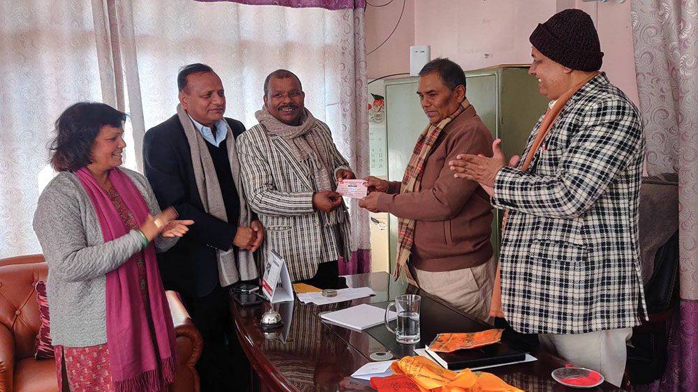 प्रचण्ड नेतृत्वको नेकपा छोडेर पूर्वमन्त्री यादव जसपा नेपालमा प्रवेश