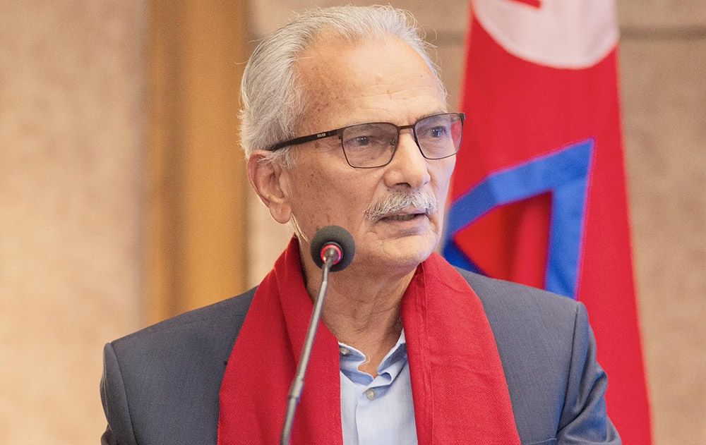 गगन थापालाई शुभकामना दिदै बाबुराम भट्टराईले भने- अन्य दलमा पनि सकारात्मक प्रभाव परोस्