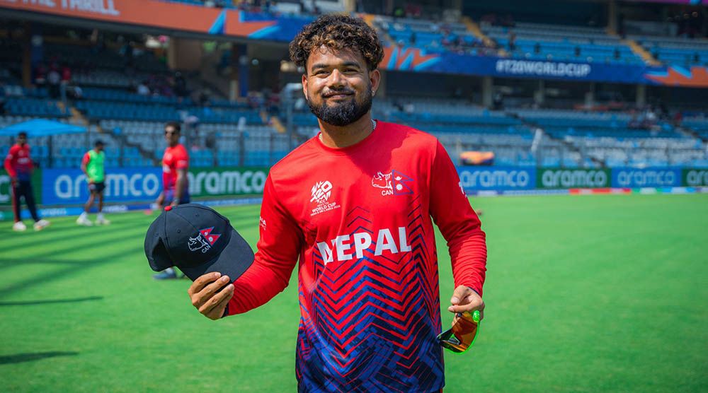 शेर मल्लको शानदार डेभ्यु, पहिलो बलमै लिए विकेट