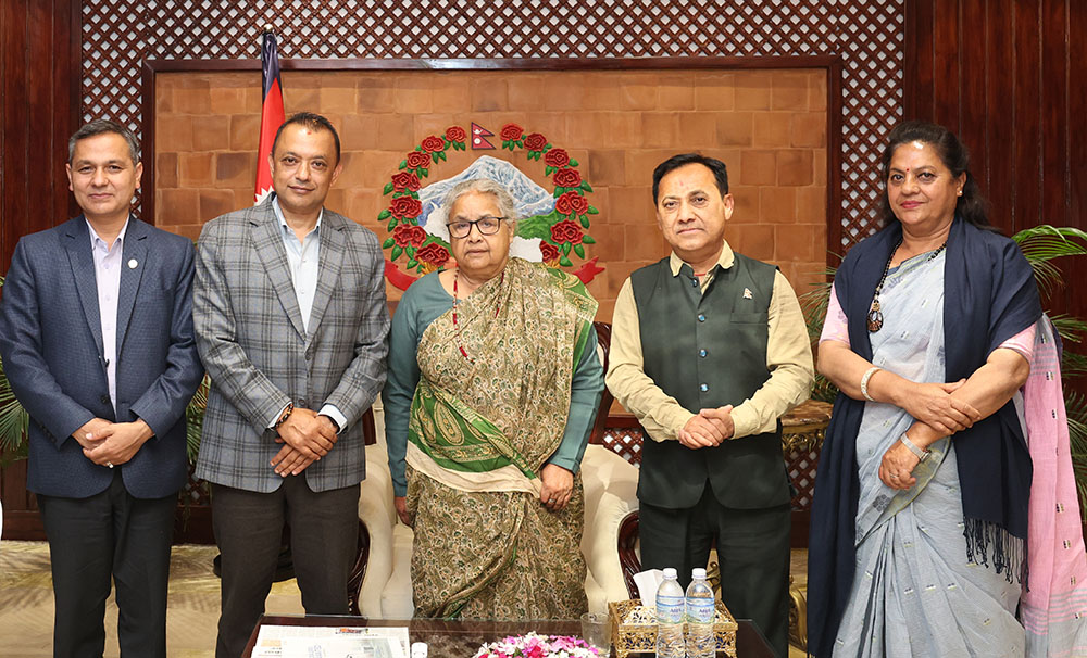 काँग्रेस सभापति थापासहितका नेताहरुको प्रधानमन्त्री कार्कीसँग भेटवार्ता