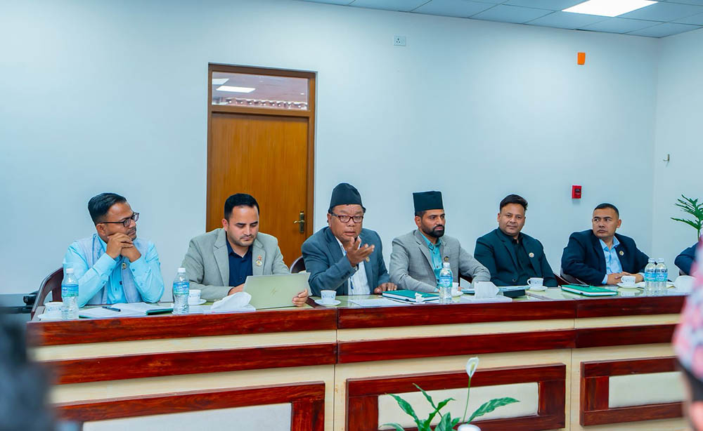 प्रधानमन्त्री बालेनको गण्डकी प्रदेशका सांसदहरुसँग छलफल