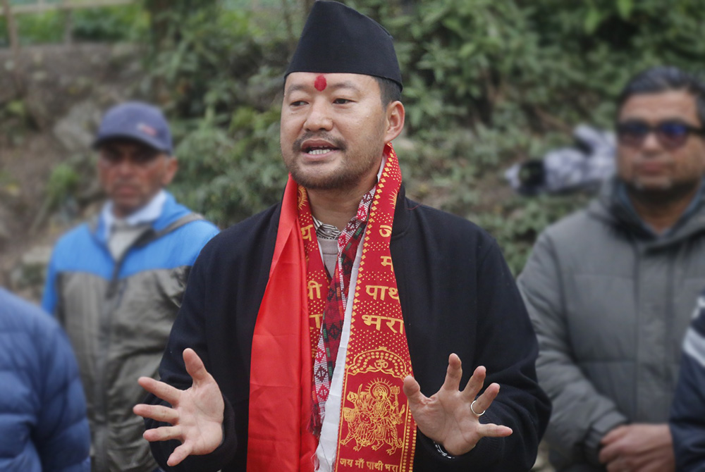 ताप्लेजुङबाट एमालेका क्षितिज थेबे विजयी