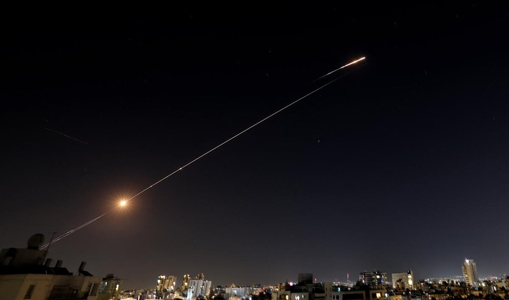 इरानमा एकै दिन ९ शहरमा आक्रमण