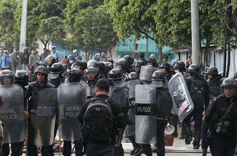 बानेश्वर क्षेत्रमा एमाले कार्यकर्ता र प्रहरीबीच झडप